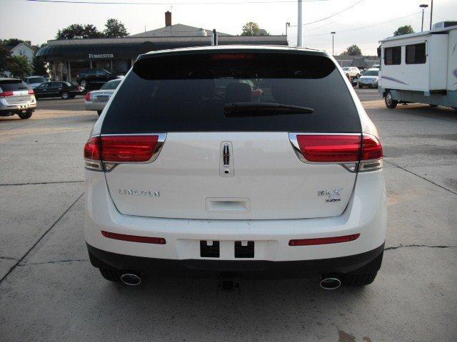 Lincoln MKX 2012 photo 3