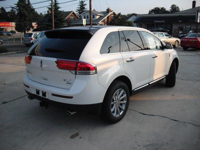 Lincoln MKX 2012 photo 4