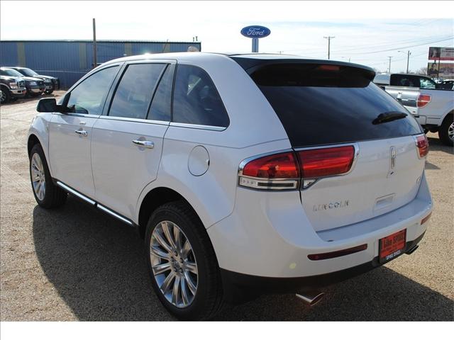 Lincoln MKX 2012 photo 2