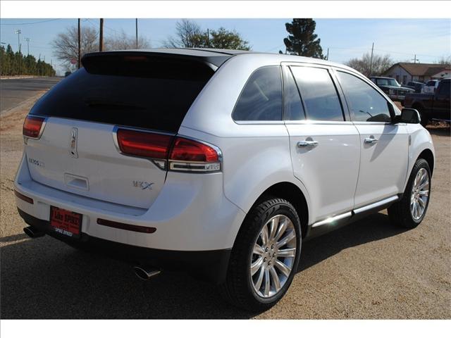 Lincoln MKX 2012 photo 3