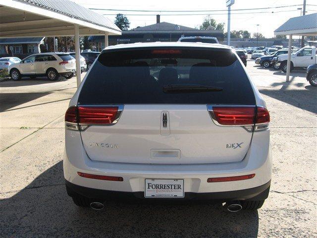 Lincoln MKX 2012 photo 2