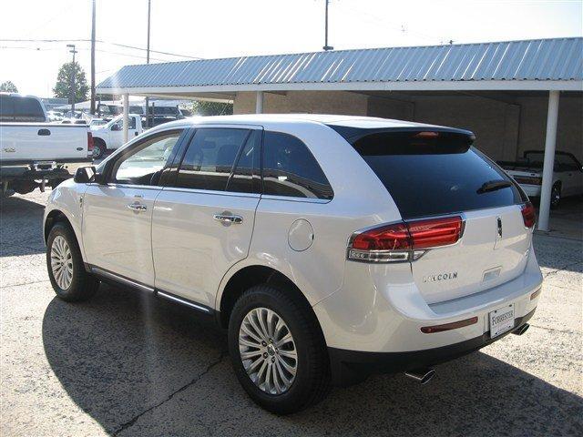Lincoln MKX 2012 photo 3