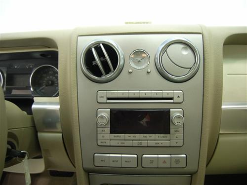 Lincoln MKZ 2007 photo 2