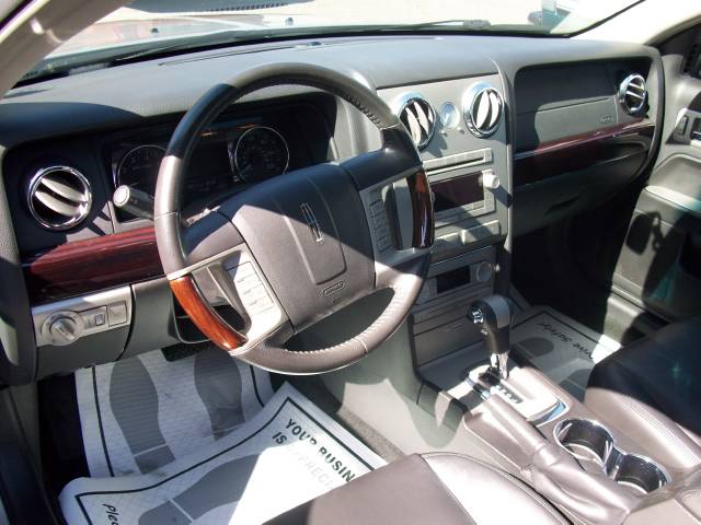 Lincoln MKZ 2007 photo 2
