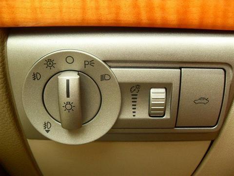 Lincoln MKZ Base Other