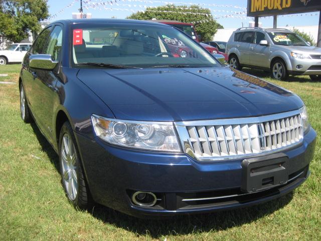 Lincoln MKZ LTZ Sport Utility 4D 15 Sedan