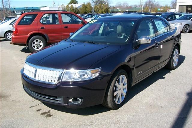 Lincoln MKZ Z71 Silverado Sedan