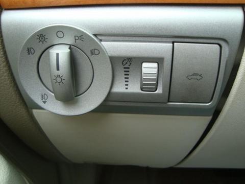 Lincoln MKZ Base Other