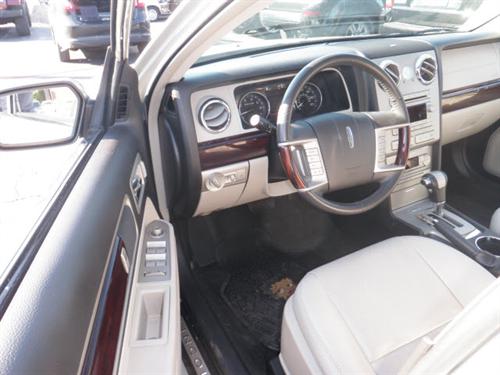 Lincoln MKZ 2008 photo 2