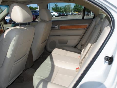 Lincoln MKZ 2008 photo 2