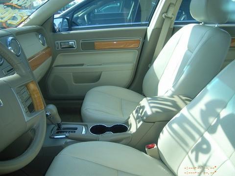 Lincoln MKZ 2008 photo 2