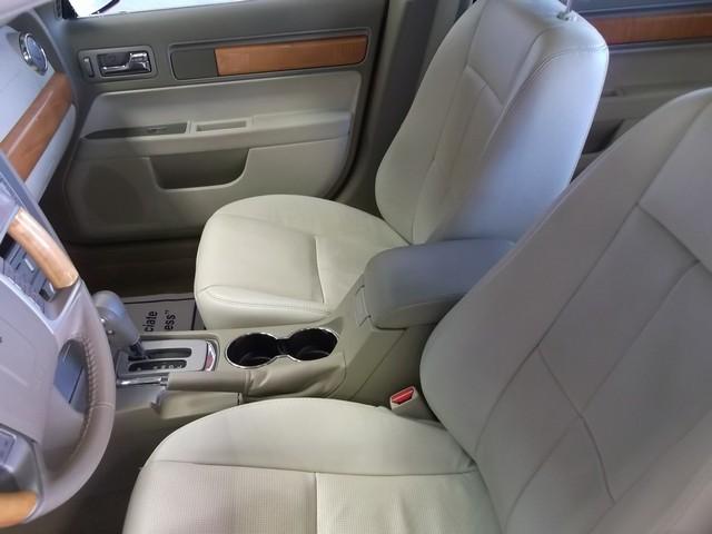 Lincoln MKZ 2008 photo 3