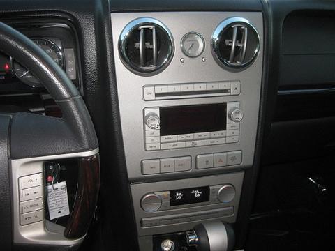 Lincoln MKZ 2009 photo 2