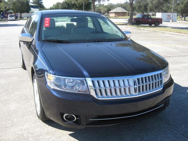 Lincoln MKZ 2009 photo 2