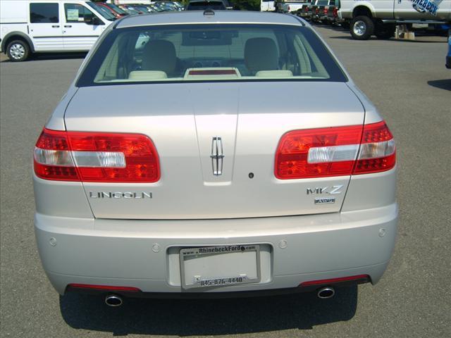 Lincoln MKZ 2009 photo 1