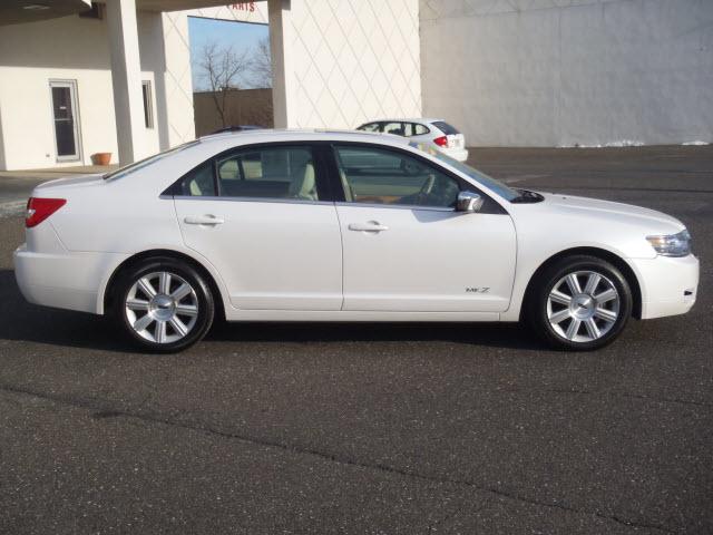 Lincoln MKZ 2009 photo 1