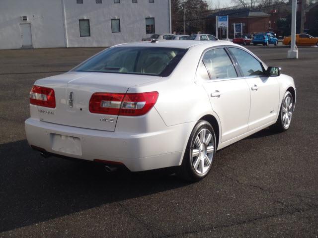 Lincoln MKZ 2009 photo 2