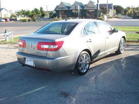 Lincoln MKZ 2009 photo 2