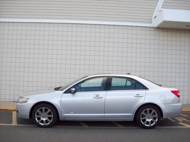 Lincoln MKZ 2009 photo 1