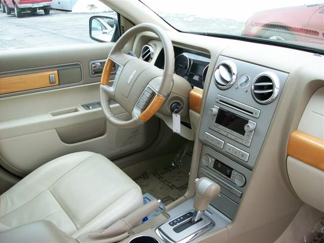 Lincoln MKZ 2009 photo 1