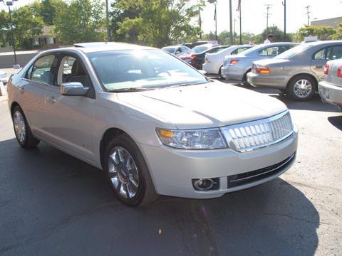 Lincoln MKZ 2009 photo 2