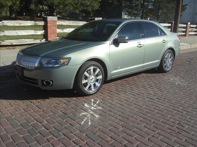 Lincoln MKZ 2009 photo 2