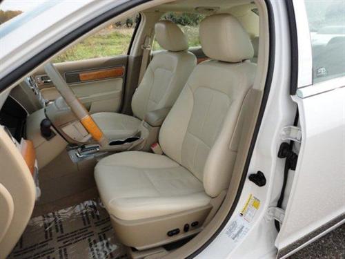 Lincoln MKZ 2009 photo 2