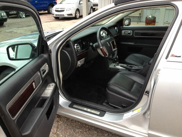Lincoln MKZ 2009 photo 10