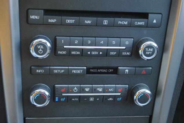 Lincoln MKZ 2010 photo 13