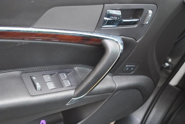 Lincoln MKZ 2010 photo 17