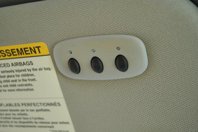 Lincoln MKZ 2010 photo 8