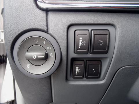 Lincoln MKZ 2010 photo 2