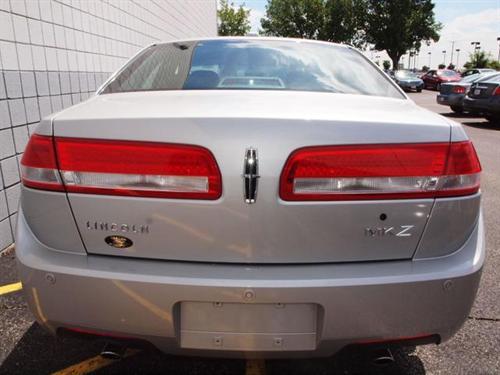 Lincoln MKZ 2010 photo 5