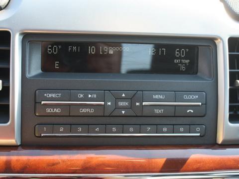 Lincoln MKZ 2010 photo 2