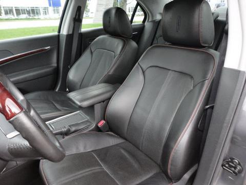 Lincoln MKZ 2010 photo 1