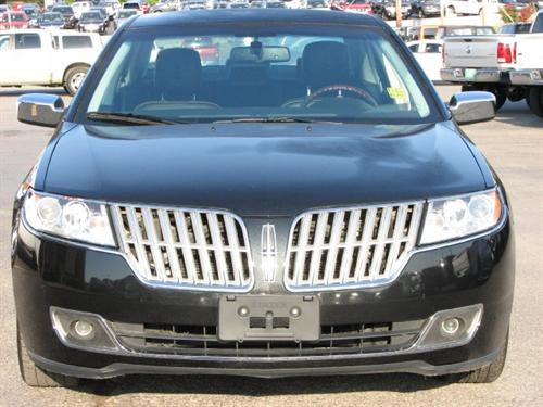 Lincoln MKZ 2010 photo 1