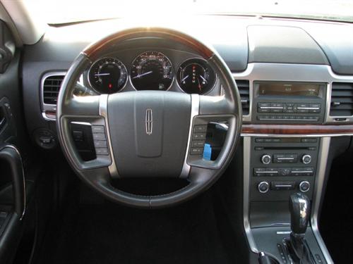 Lincoln MKZ 2010 photo 5