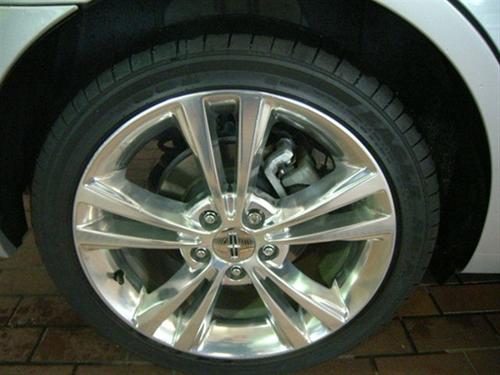 Lincoln MKZ 2010 photo 1