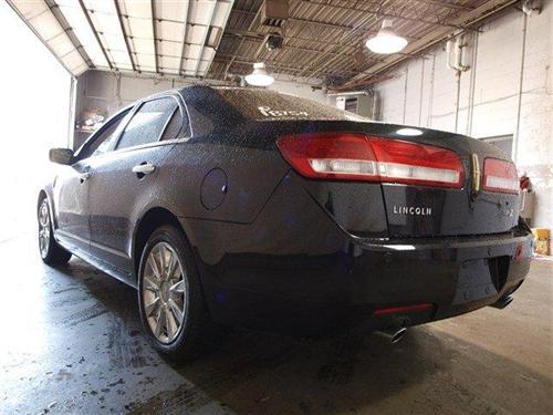 Lincoln MKZ 2010 photo 2