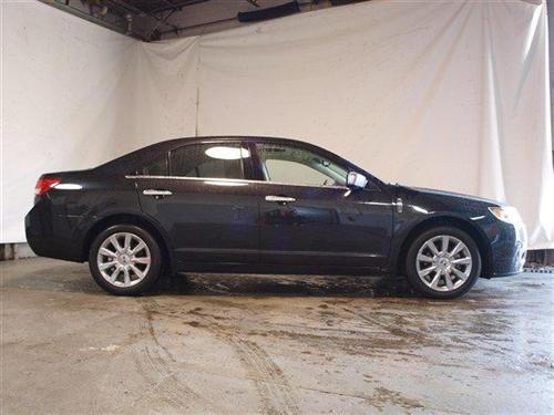 Lincoln MKZ 2010 photo 3