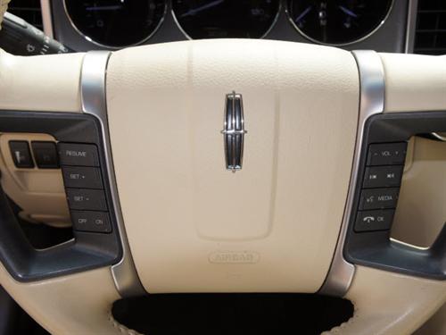 Lincoln MKZ 2010 photo 3