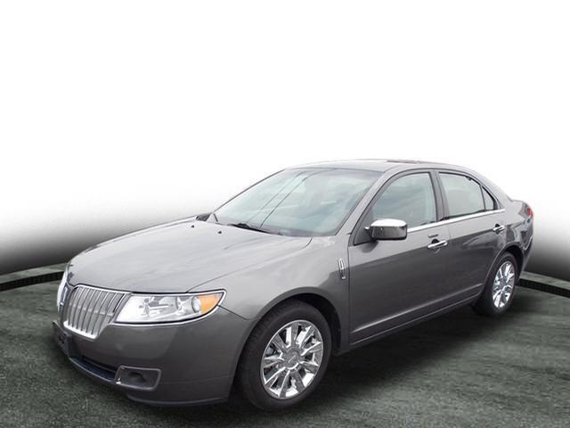 Lincoln MKZ Base Sedan