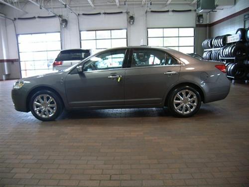Lincoln MKZ 2010 photo 5