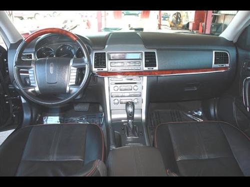 Lincoln MKZ 2010 photo 5