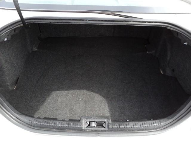 Lincoln MKZ 2010 photo 2