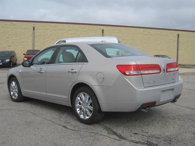 Lincoln MKZ 2010 photo 6