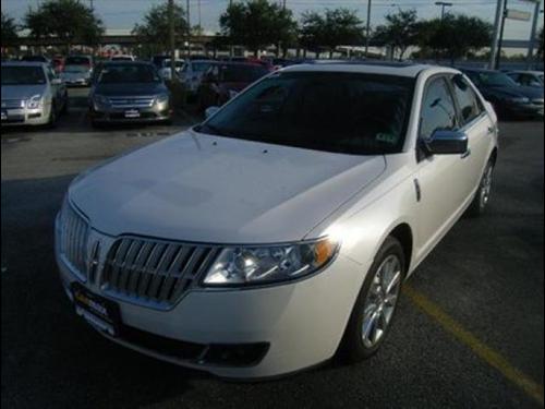 Lincoln MKZ 2010 photo 2