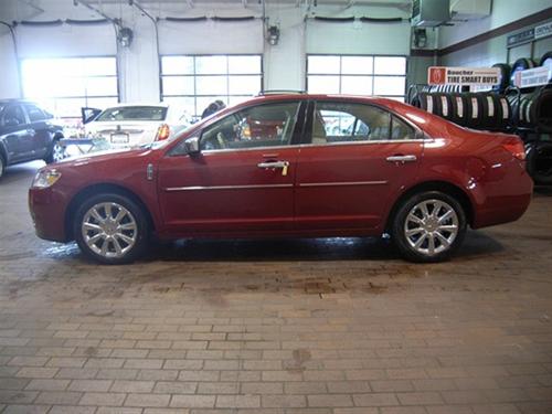Lincoln MKZ 2010 photo 1