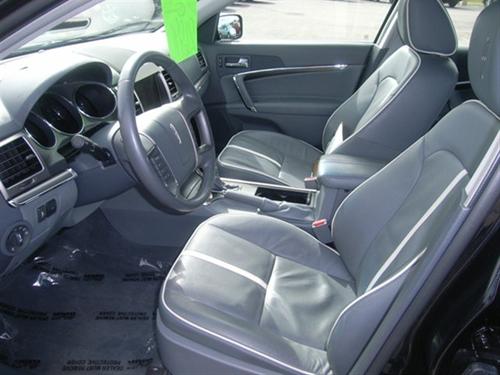 Lincoln MKZ 2010 photo 1