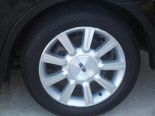 Lincoln MKZ 2010 photo 1